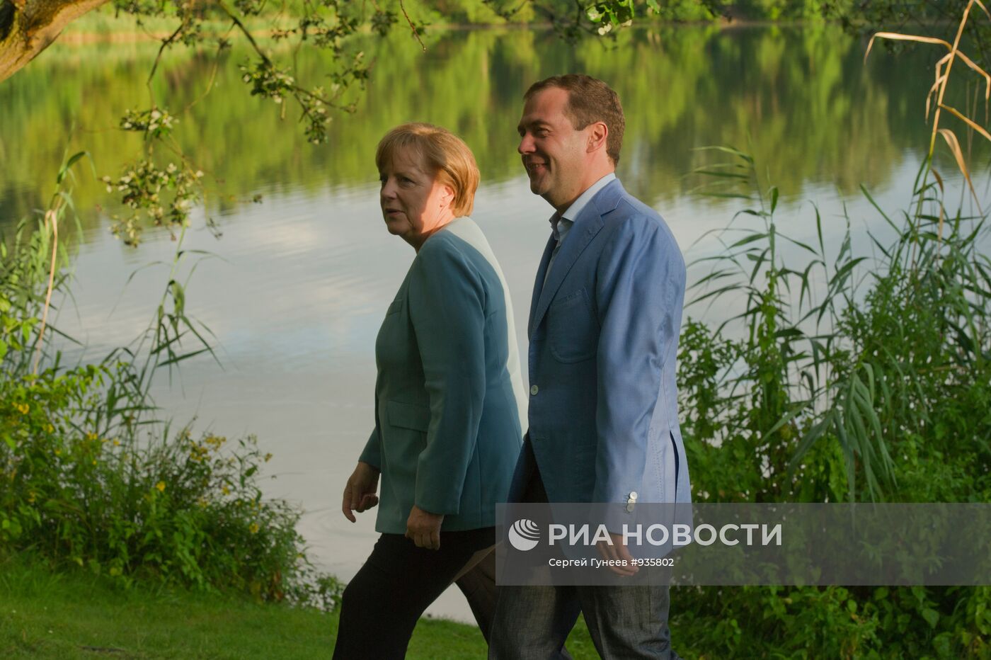 Встреча Дмитрия Медведева и Ангелы Меркель в городе Гарбзен