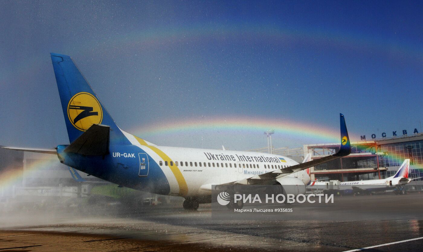 Боинг-737 авиакомпании Ukraine International