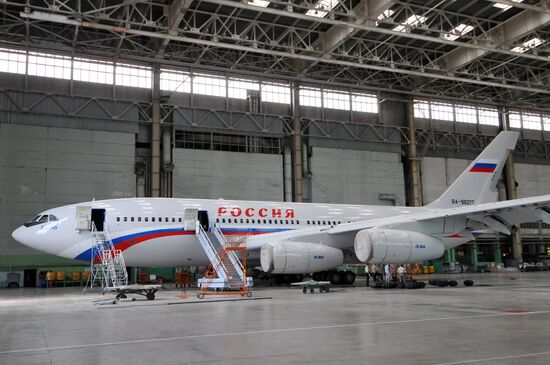 Передача самолета Ан-148-100Е в лизинг авиакомпании "Полет"