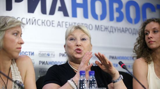 Татьяна Данченко, Татьяна Покровская и Наталья Ищенко