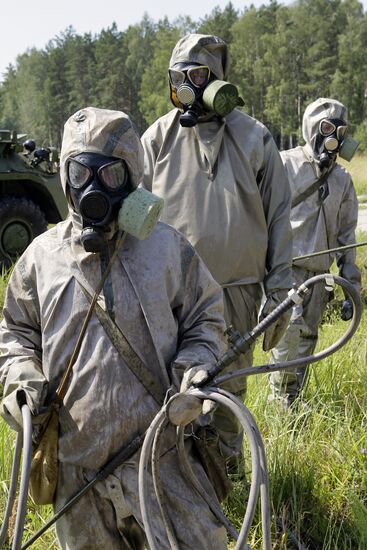 Учения войск радиационной, химической и биологической защиты