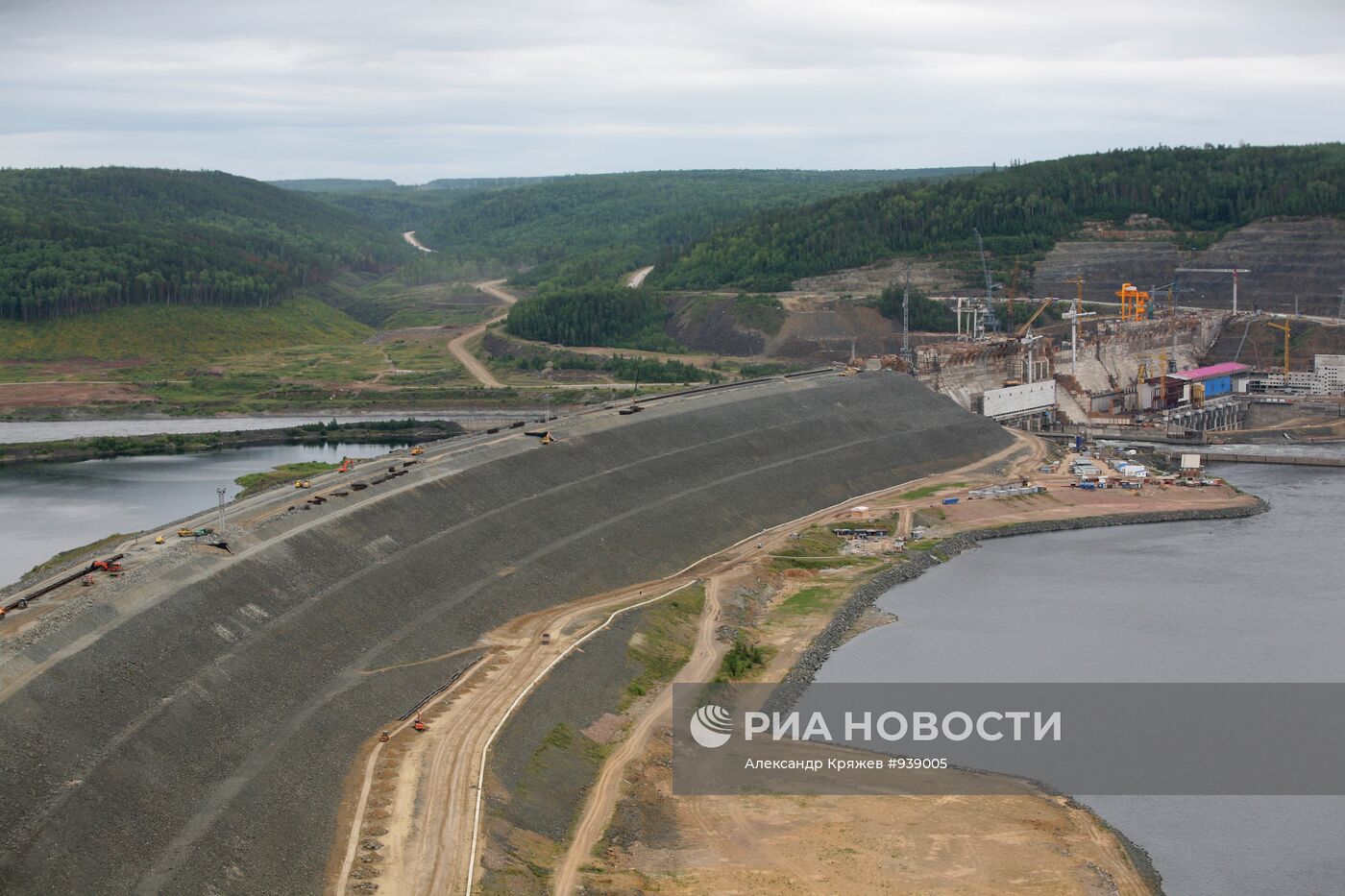 Строительство Богучанской ГЭС