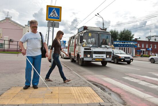 Специальная плитка для слепых появилась у переходов в Томске
