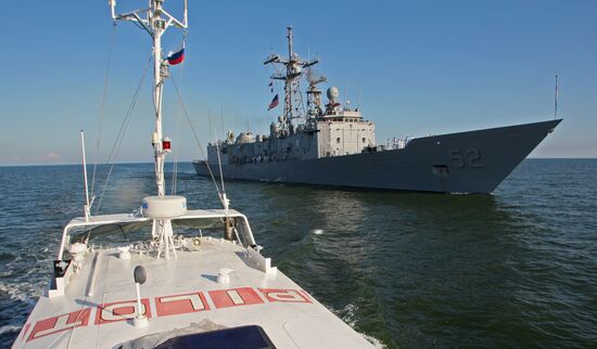 Фрегат ВМС США "Карр" прибыл в Балтийск