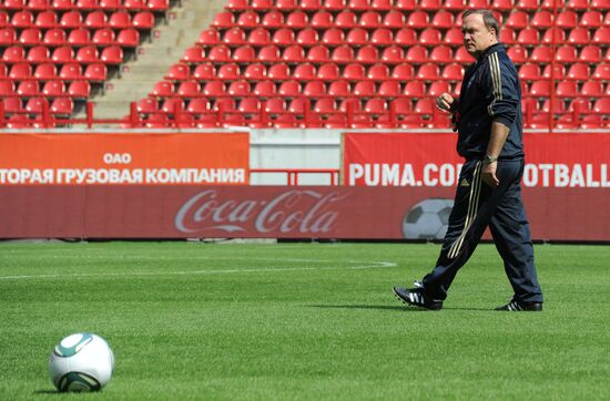 Футбол. Тренировка сборной России