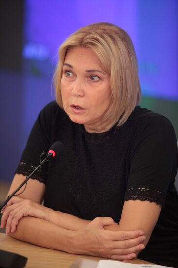Пресс-конференция актрисы Натальи Захаровой