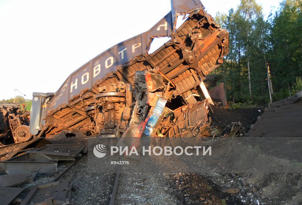 Столкновение грузовых поездов в Челябинской области