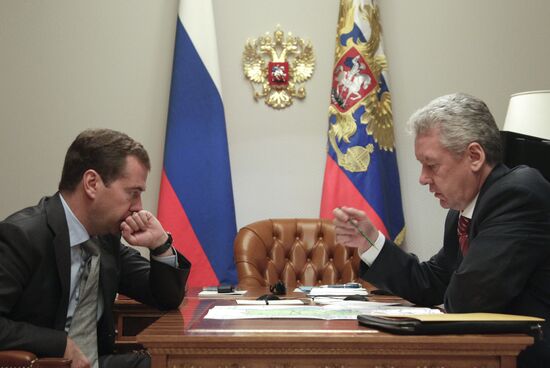 Д.Медведев встретился с С.Собяниным в Сочи