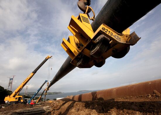 Завершается строительство газопровода от ГРС на остров Русский