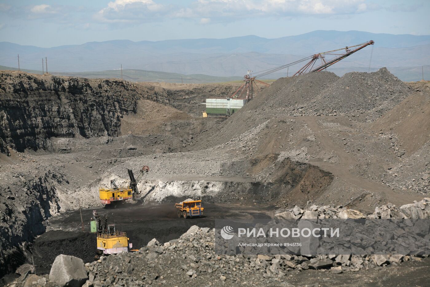 Работа Каа-Хемского разреза ООО "Тувинская горнорудная компания"