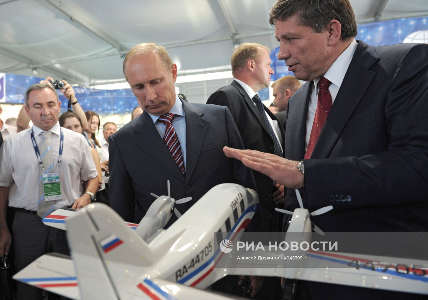 Посещение Владимиром Путиным авиасалона в Жуковском