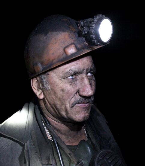 Работа шахтерской смены в Приморском крае
