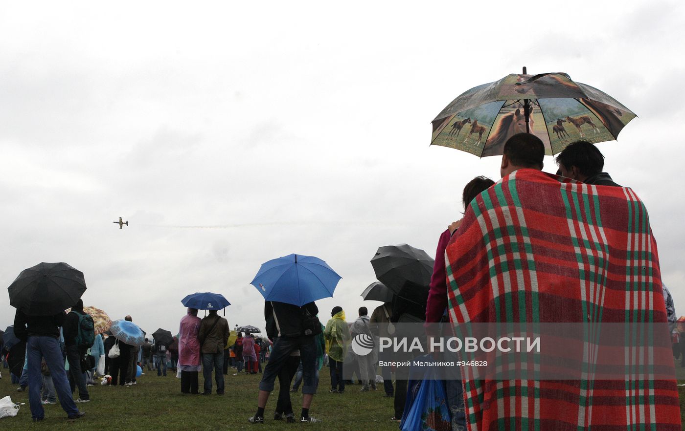 Закрытие десятого международного авиасалона "МАКС-2011"