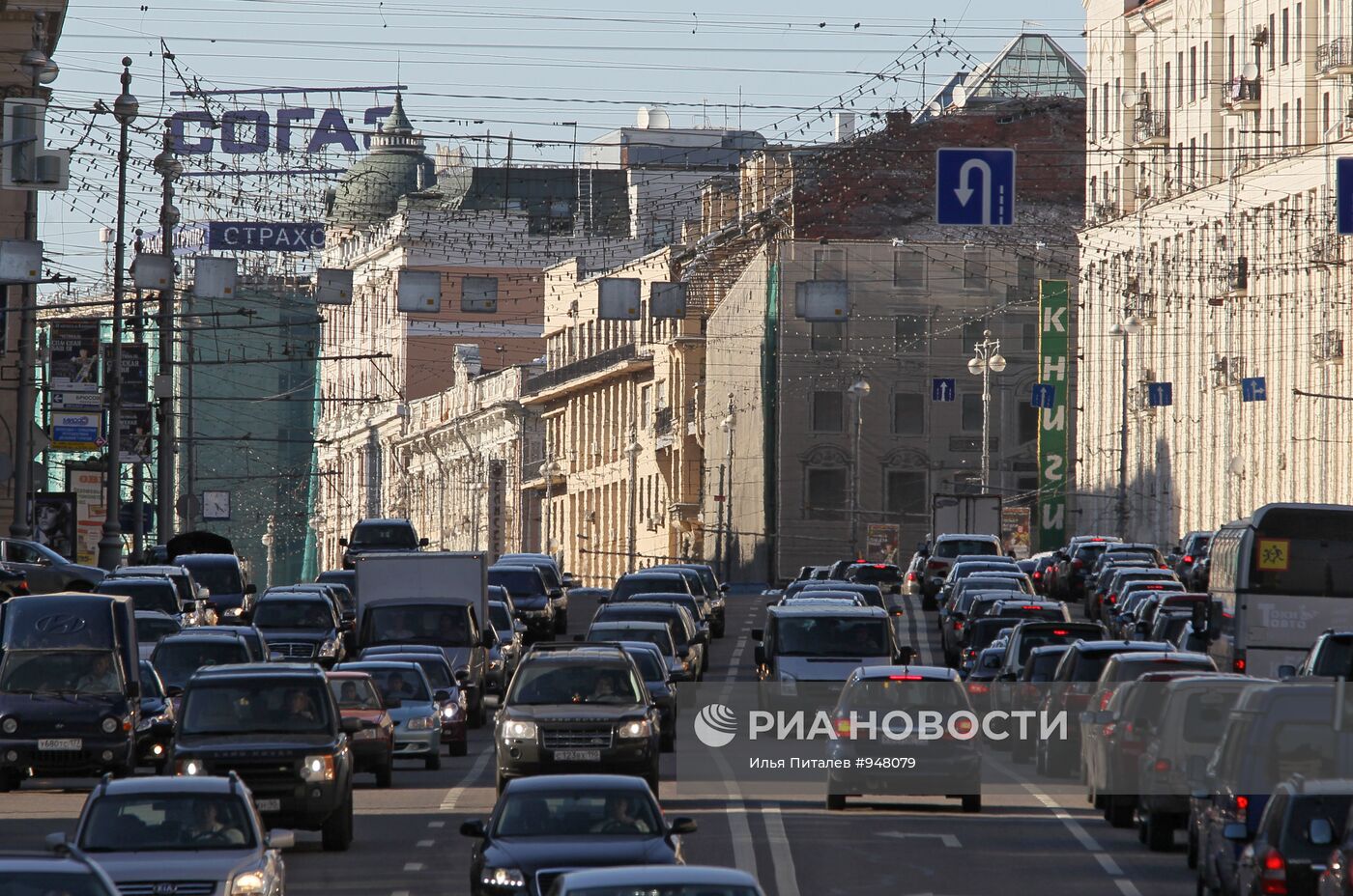 Рекламные перетяжки демонтированы на улицах Москвы