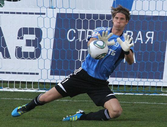 Футбол. РФПЛ. Матч "Динамо" - "Спартак" (Нальчик)