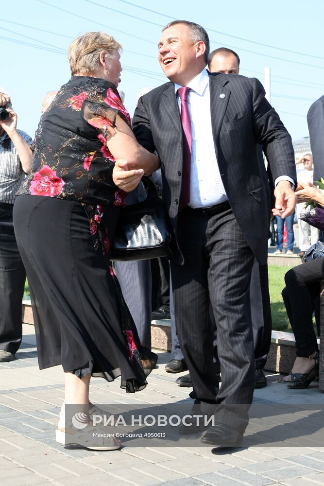 Рустам Минниханов