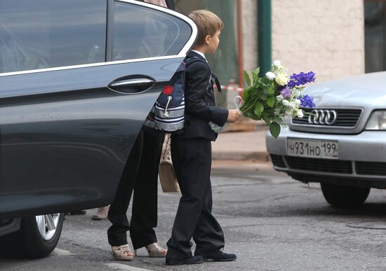 День знаний в российских школах