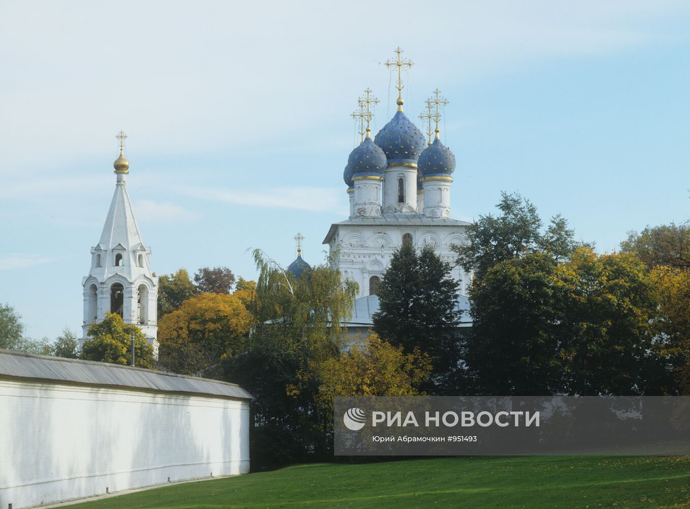 Вид на Церковь Казанской иконы Божией матери