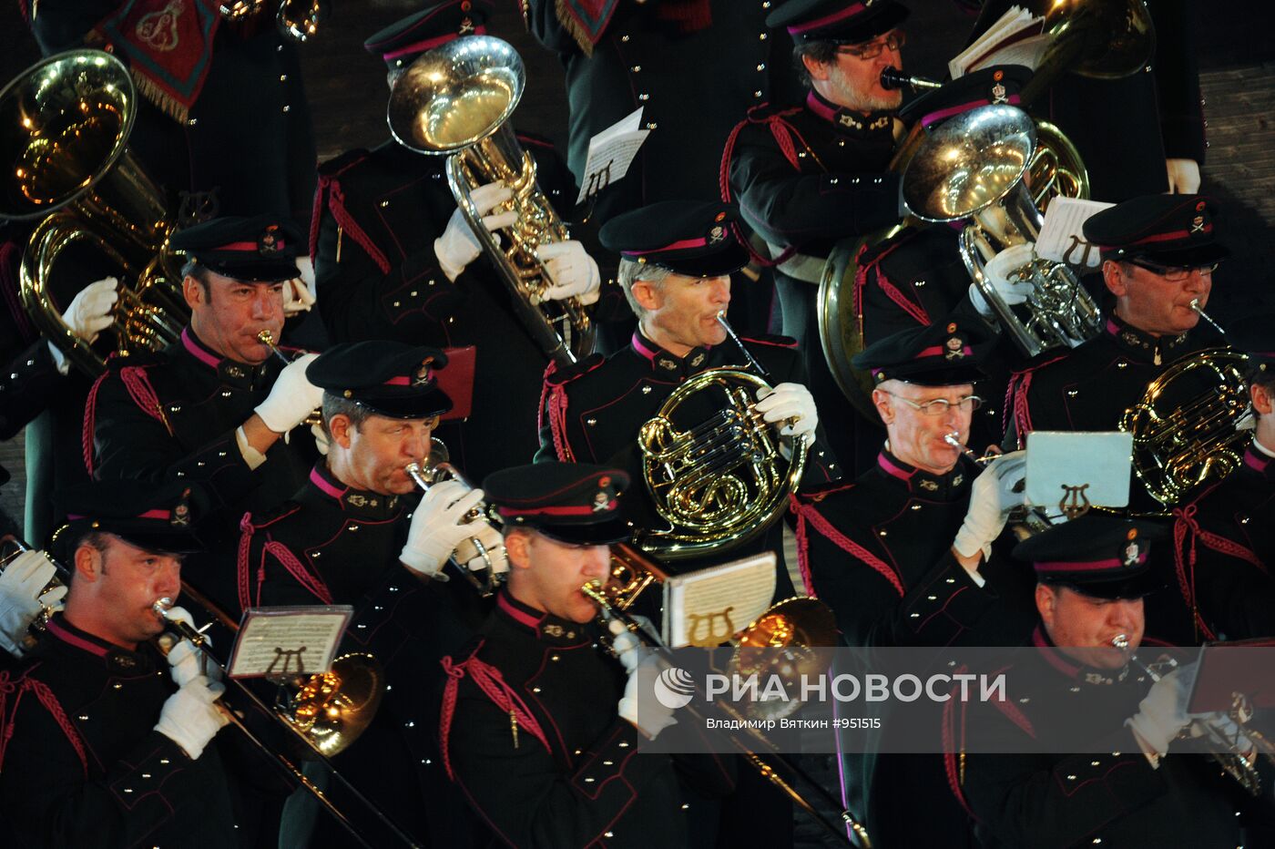 Церемония открытия фестиваля "Спасская башня 2011"