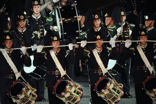 Церемония открытия фестиваля "Спасская башня 2011"