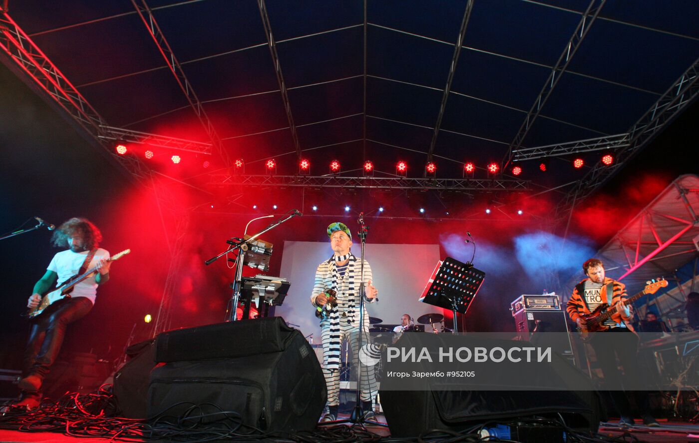 Концерт группы "Мумий Тролль" в Калининграде