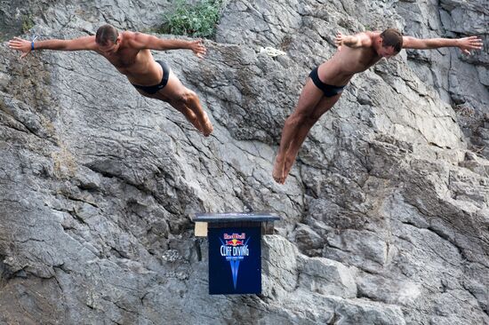 Red Bull Cliff Diving в Ялте