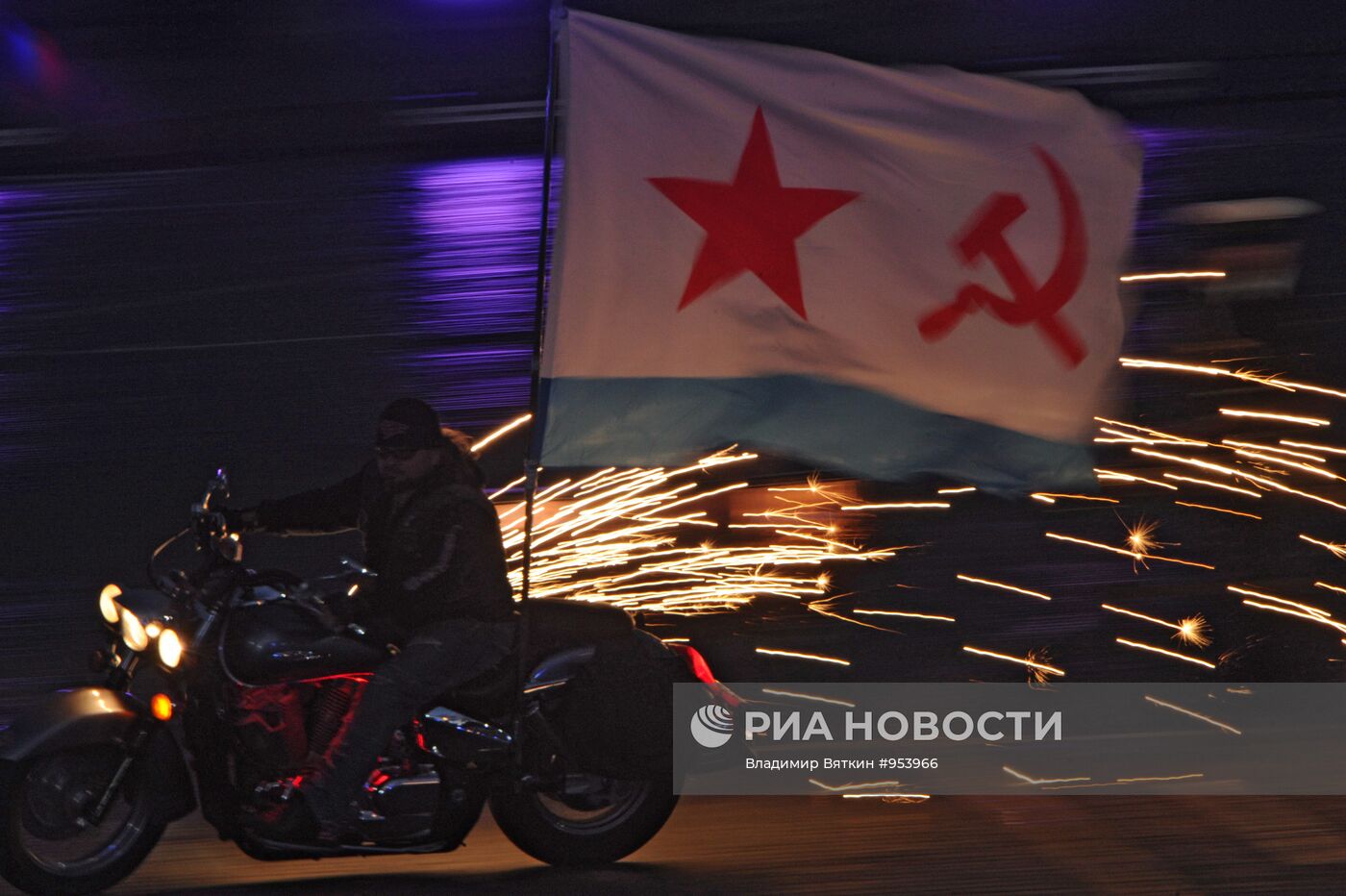 Церемония закрытия фестиваля "Спасская башня 2011"