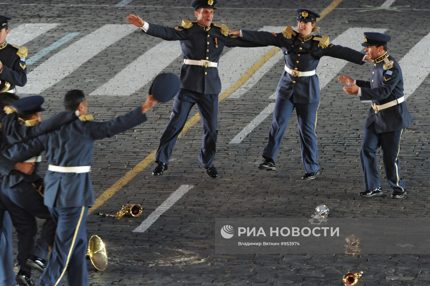 Церемония закрытия фестиваля "Спасская башня 2011"