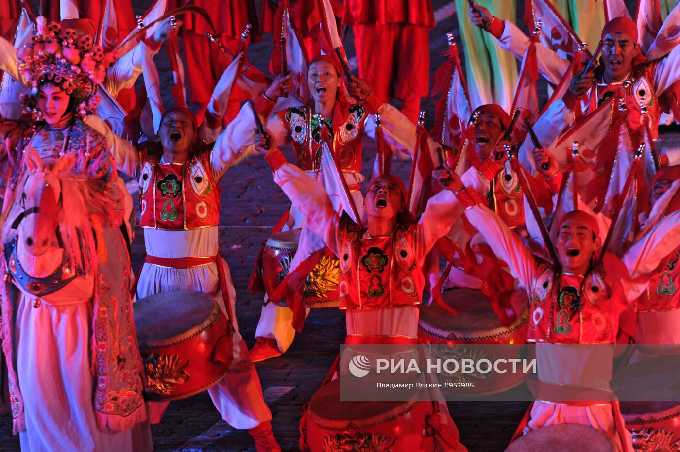 Церемония закрытия фестиваля "Спасская башня 2011"