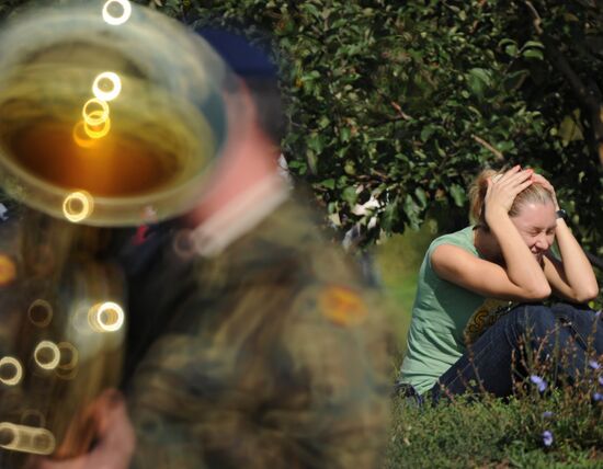 Концерт участников фестиваля "Спасская башня 2011" в Коломенском