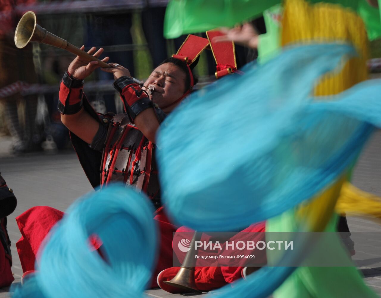 Концерт участников фестиваля "Спасская башня 2011" в Коломенском