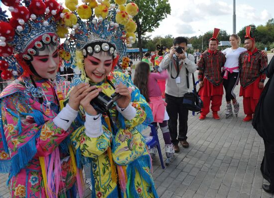 Концерт участников фестиваля "Спасская башня 2011" в Коломенском