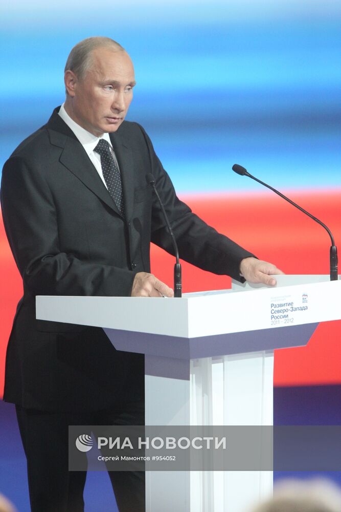 Рабочая поездка В.Путина в СЗФО