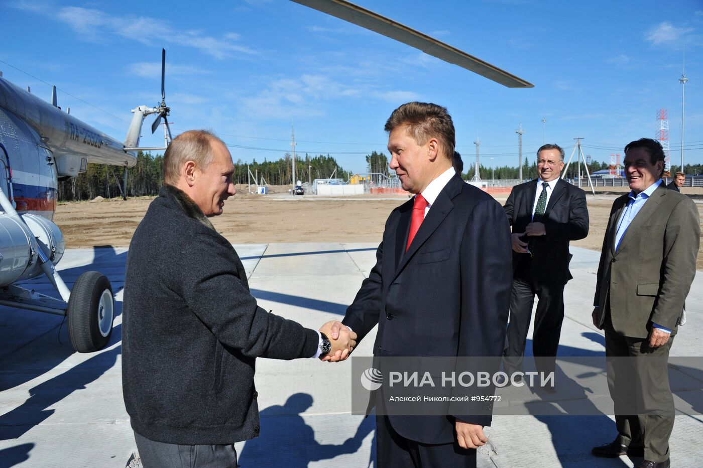 Рабочая поездка В.Путина в Северо-Западный федеральный округ