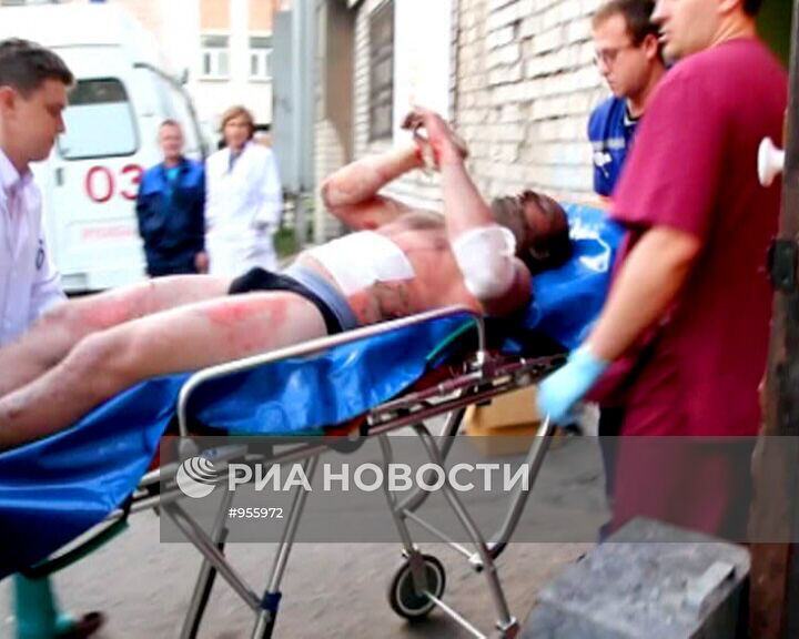 Пострадавшие в катастрофе самолета Як-42 доставлены в больницу