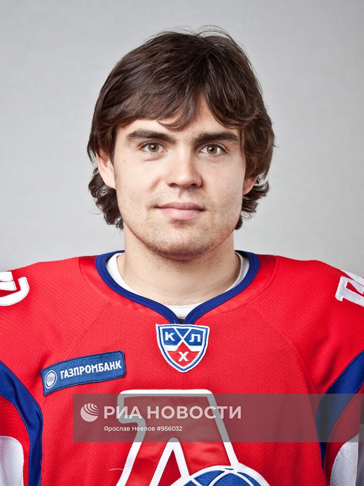 Игрок ХК "Локомотив" (Ярославль) Александр Калянин