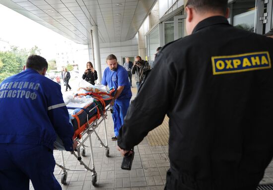 Пострадавшие в катастрофе самолета Як-42 доставлены в больницы