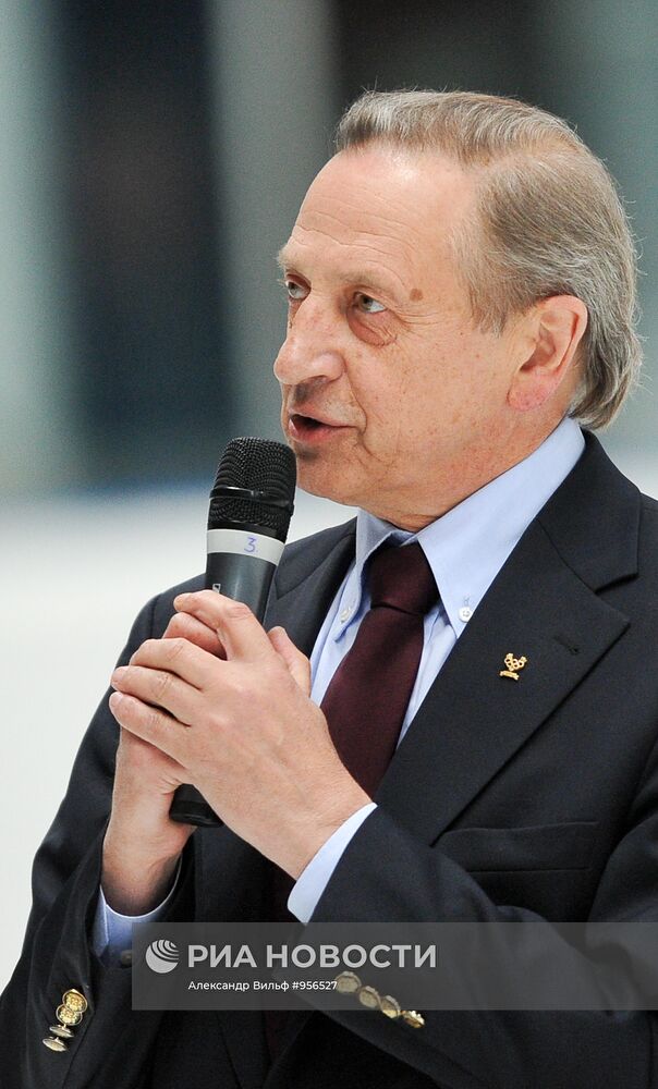 Александр Горшков