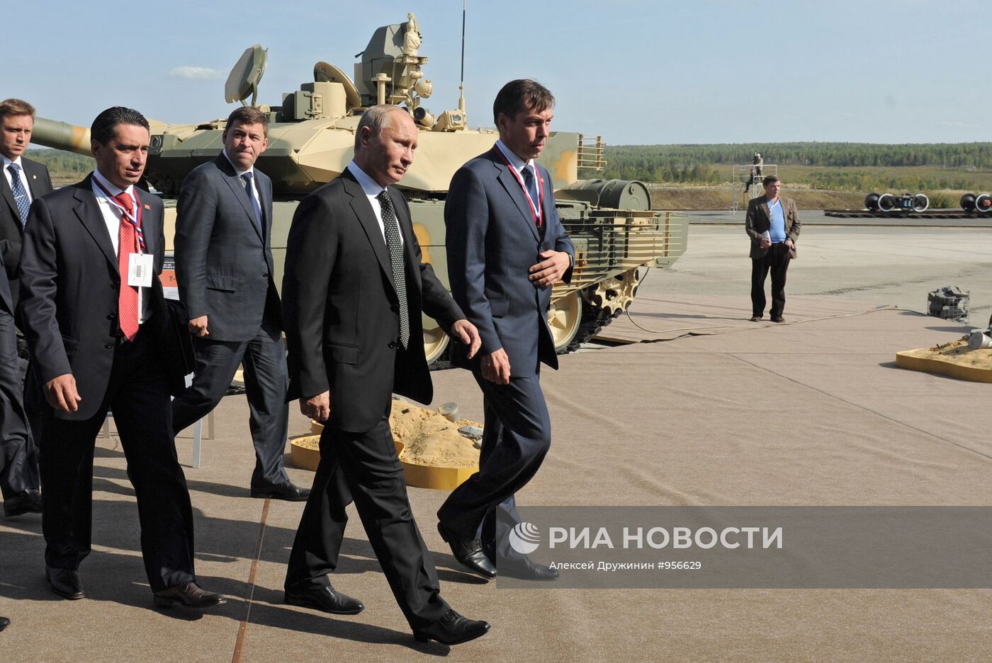 Рабочая поездка В.Путина в Уральский Федеральный округ