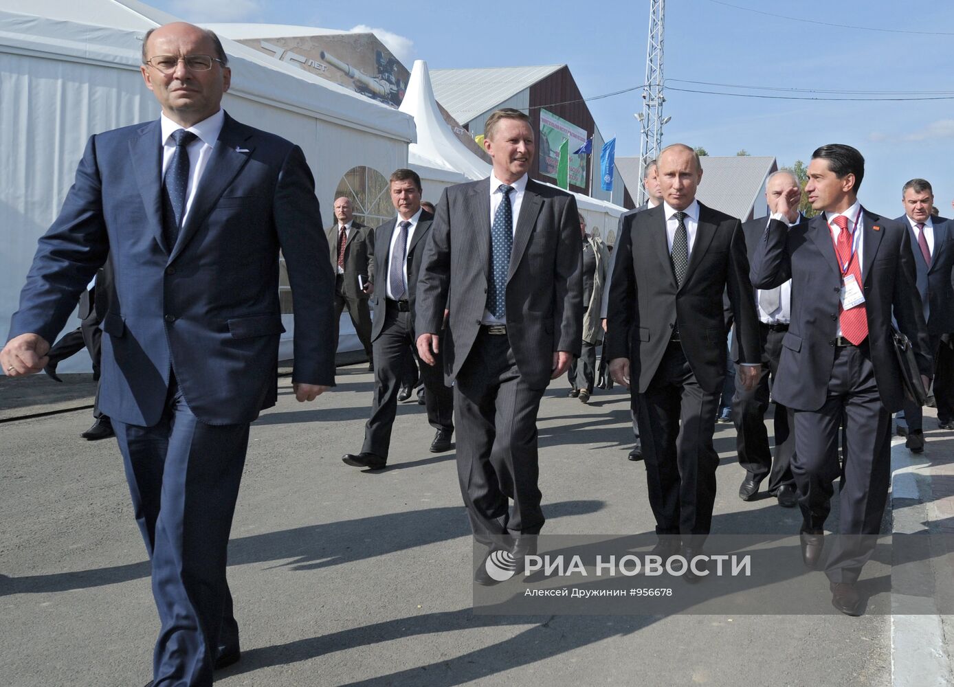 Рабочая поездка В.Путина в Уральский Федеральный округ