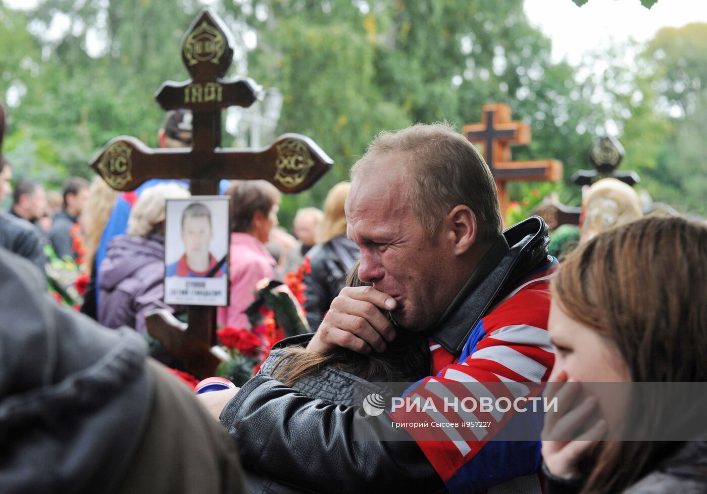 Прощание с хоккеистами ярославского "Локомотива"