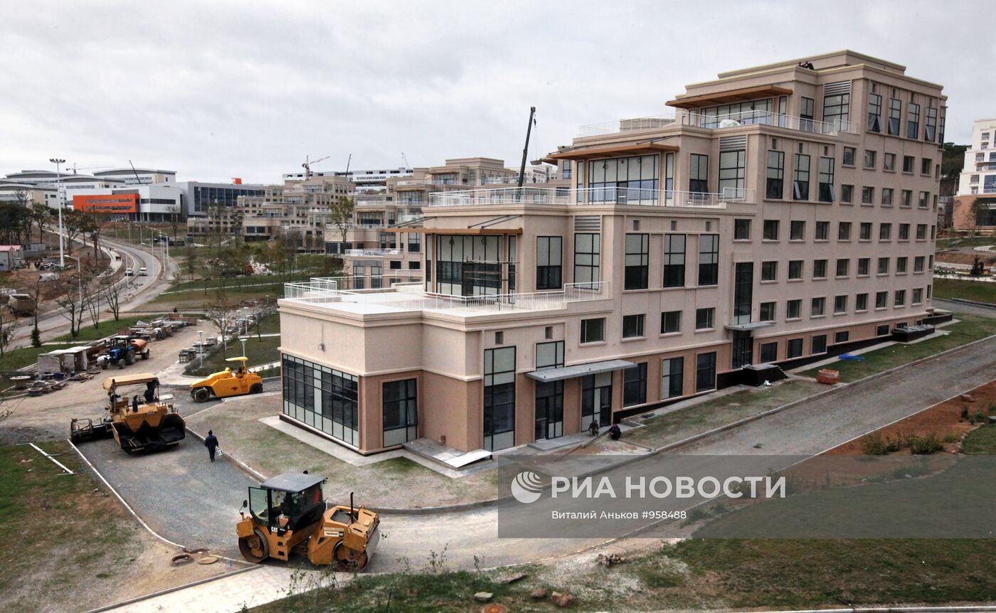 Продолжается строительство ДВФУ на острове Русский