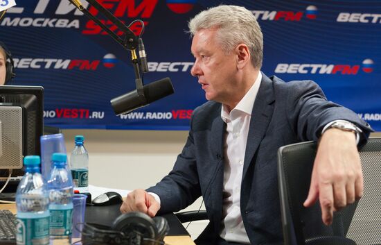 Сергей Собянин дает интервью радиостанции Вести ФМ
