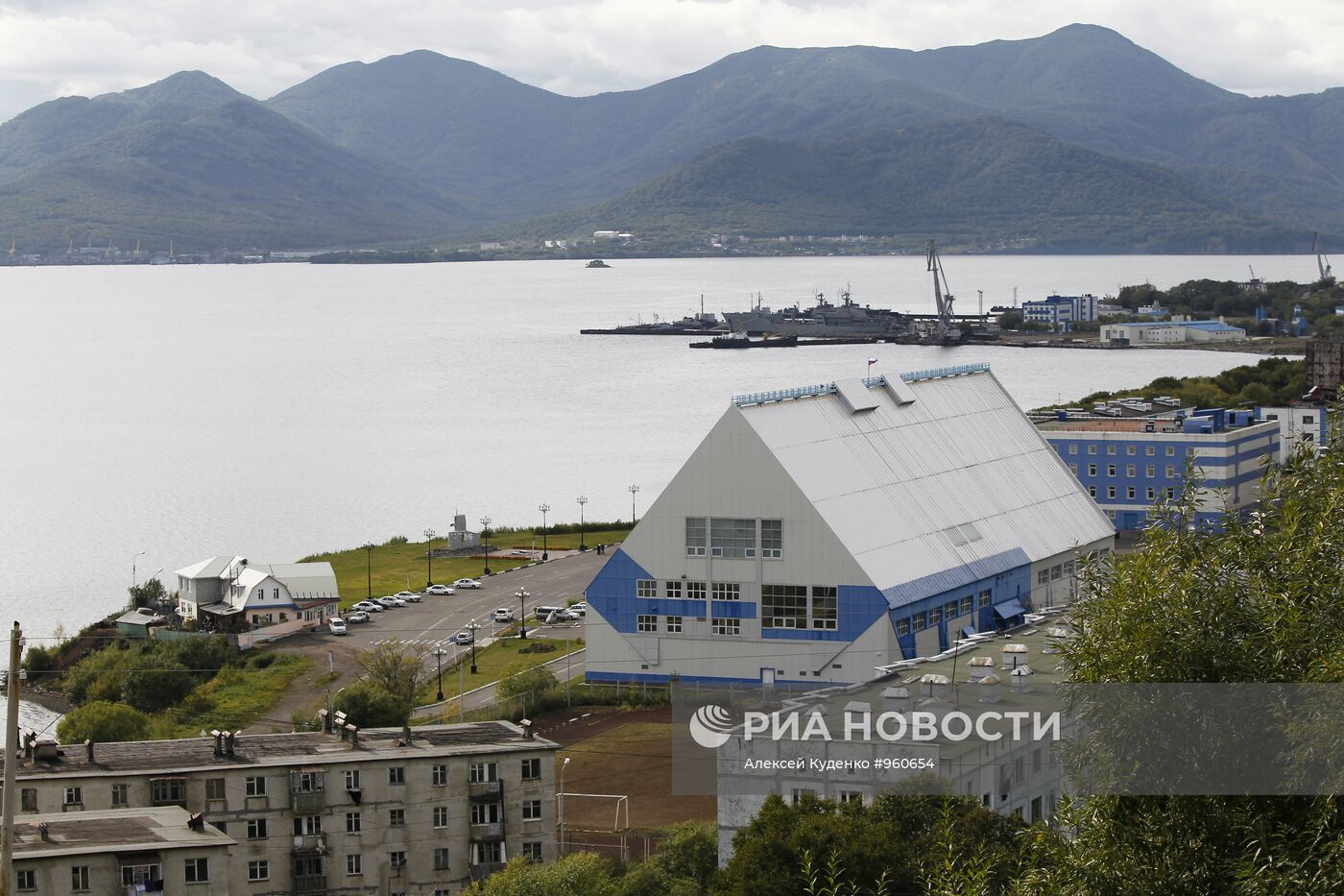 База 16 Краснознаменной эскадры подводных лодок ТОФ в Вилючинске