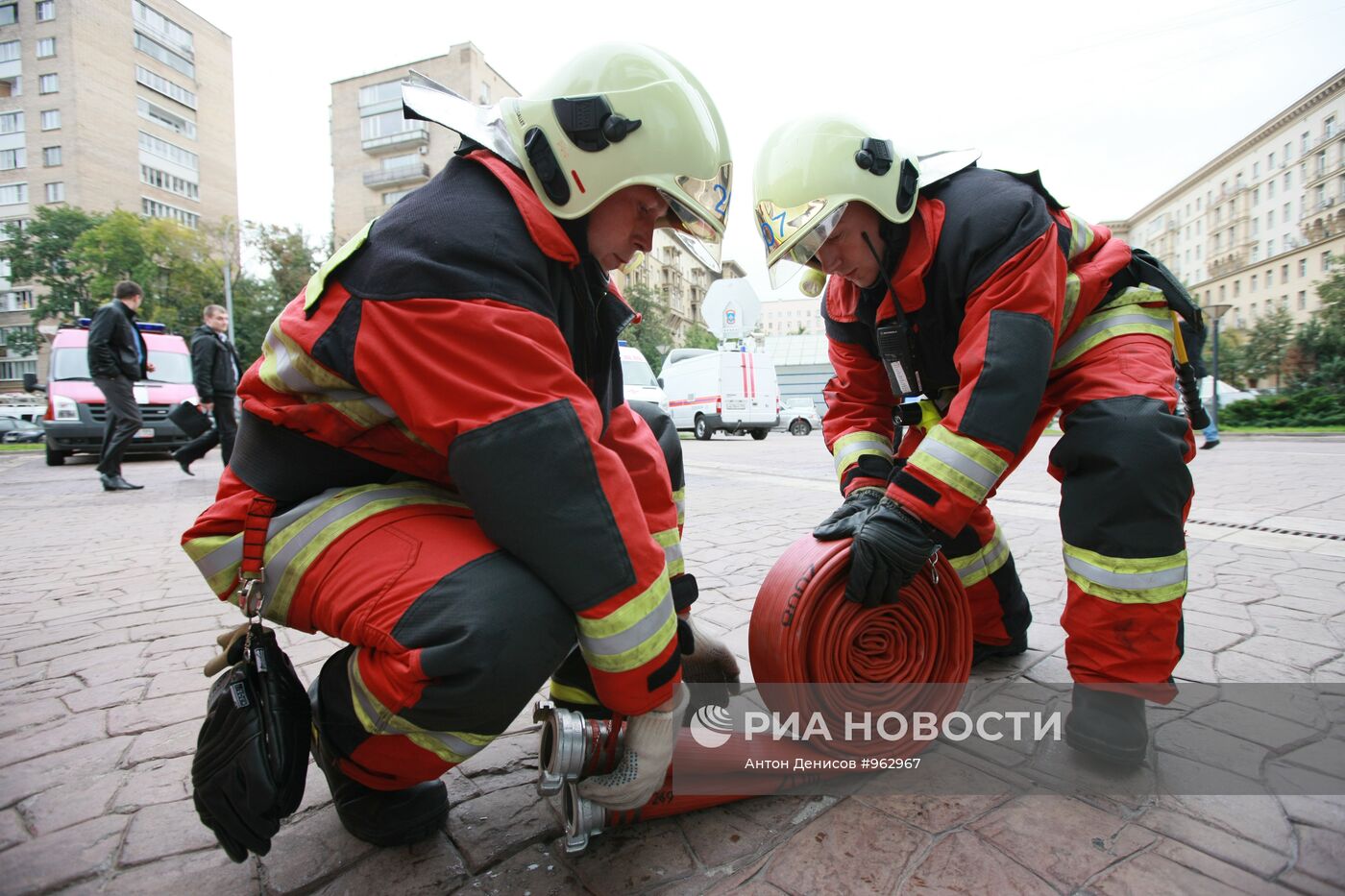 Пожарно-тактические учения МЧС на территории моста "Багратион"