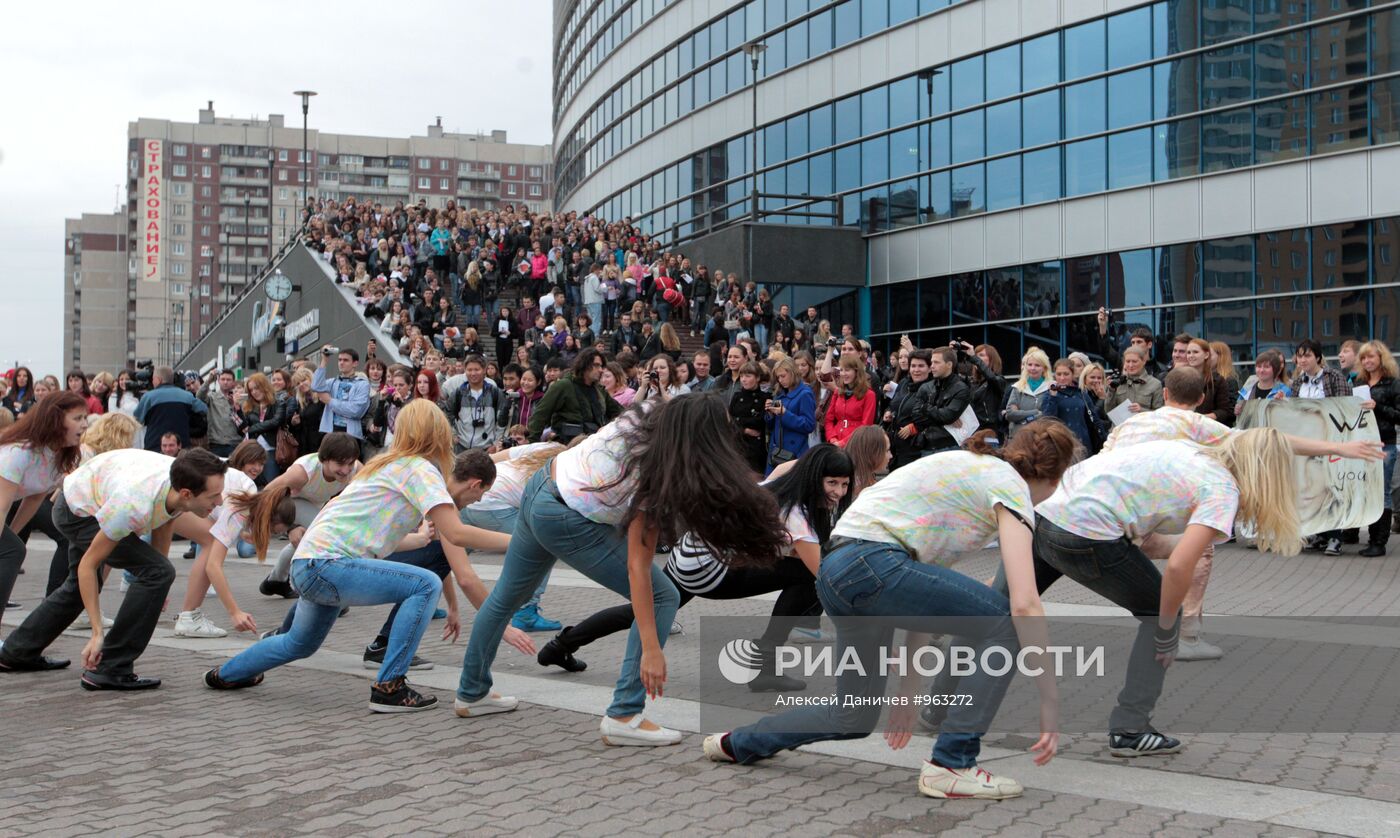 Акция поклонников певицы Бритни Спирс в Санкт-Петербурге