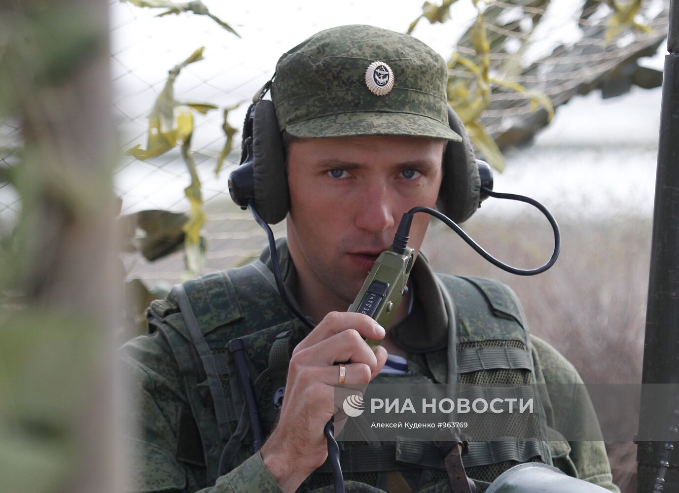 Крупномасштабные стратегические учения "Центр-2011" в Казахстане