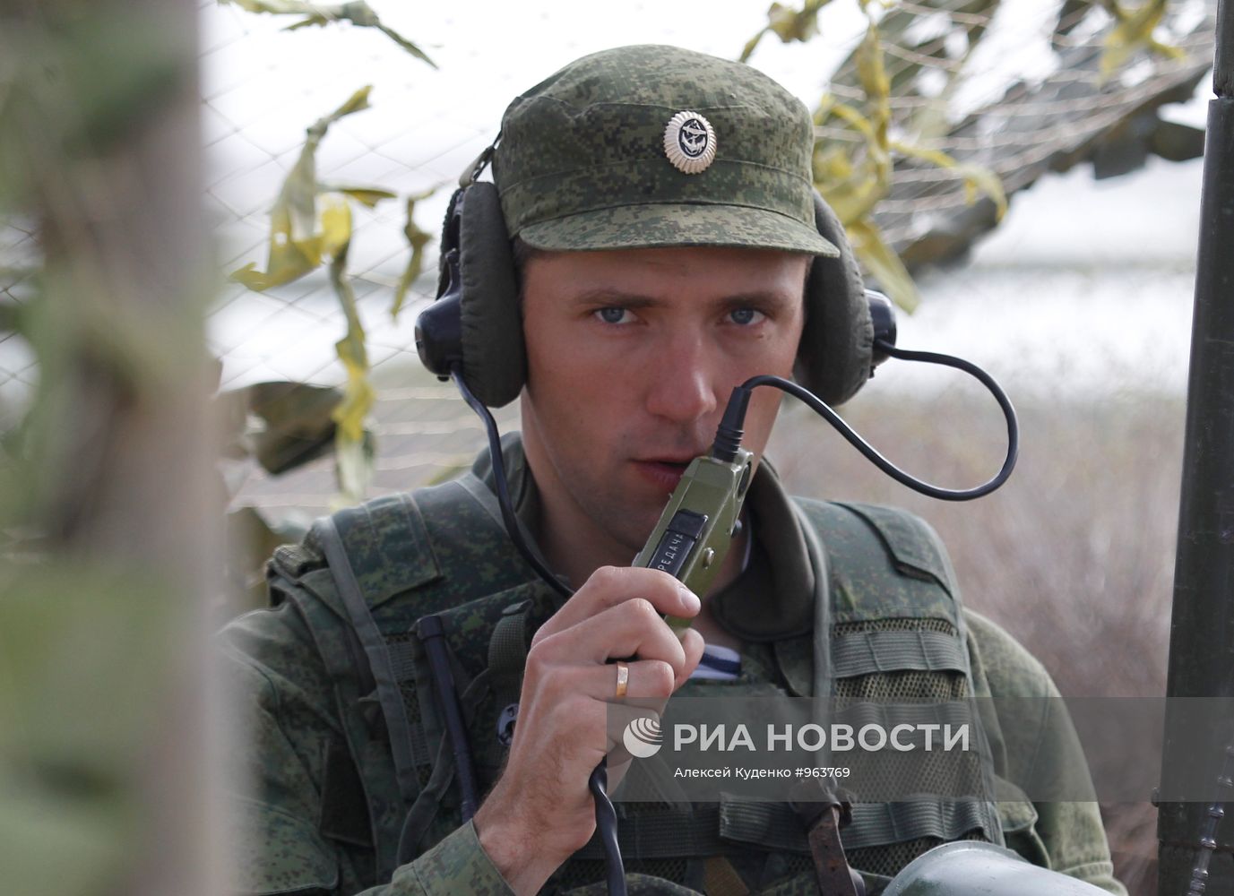 Крупномасштабные стратегические учения "Центр-2011" в Казахстане