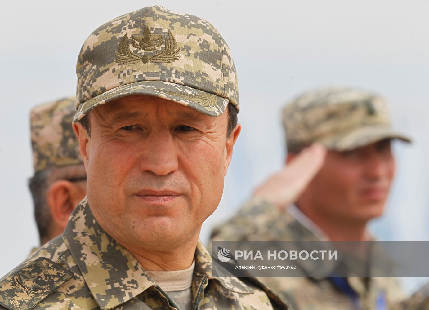 Крупномасштабные стратегические учения "Центр-2011" в Казахстане