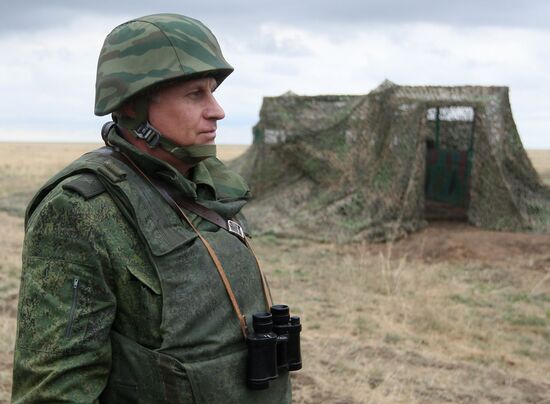 Военные учения "Центр-2011" в Астраханской области